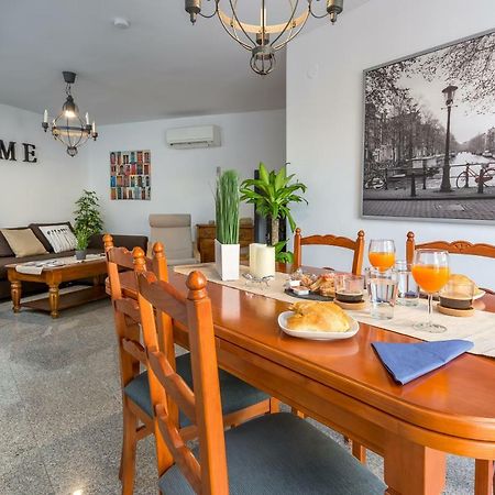 Sf Carihuela Luxury Suite 토레몰리노스 외부 사진