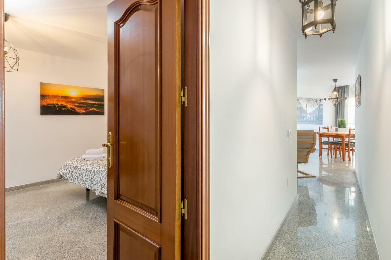 Sf Carihuela Luxury Suite 토레몰리노스 외부 사진
