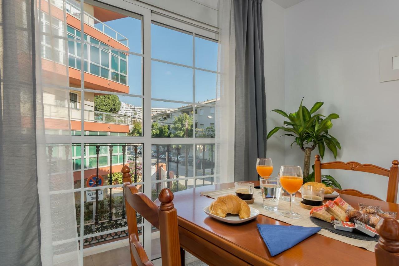 Sf Carihuela Luxury Suite 토레몰리노스 외부 사진