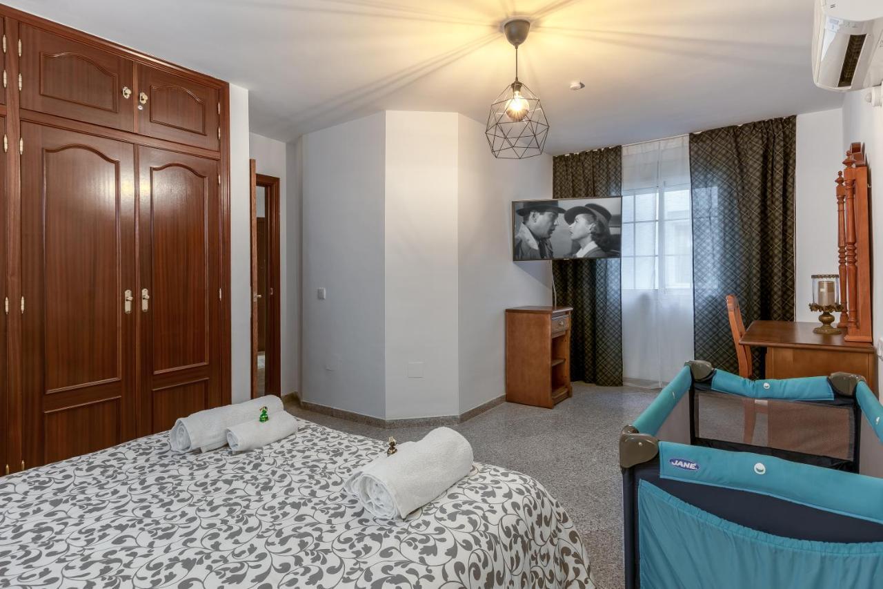 Sf Carihuela Luxury Suite 토레몰리노스 외부 사진